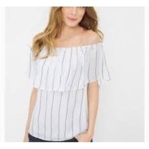 White House Black Market WHBM Maya Stripe Off the Shoulder‎ Blouse, Medium